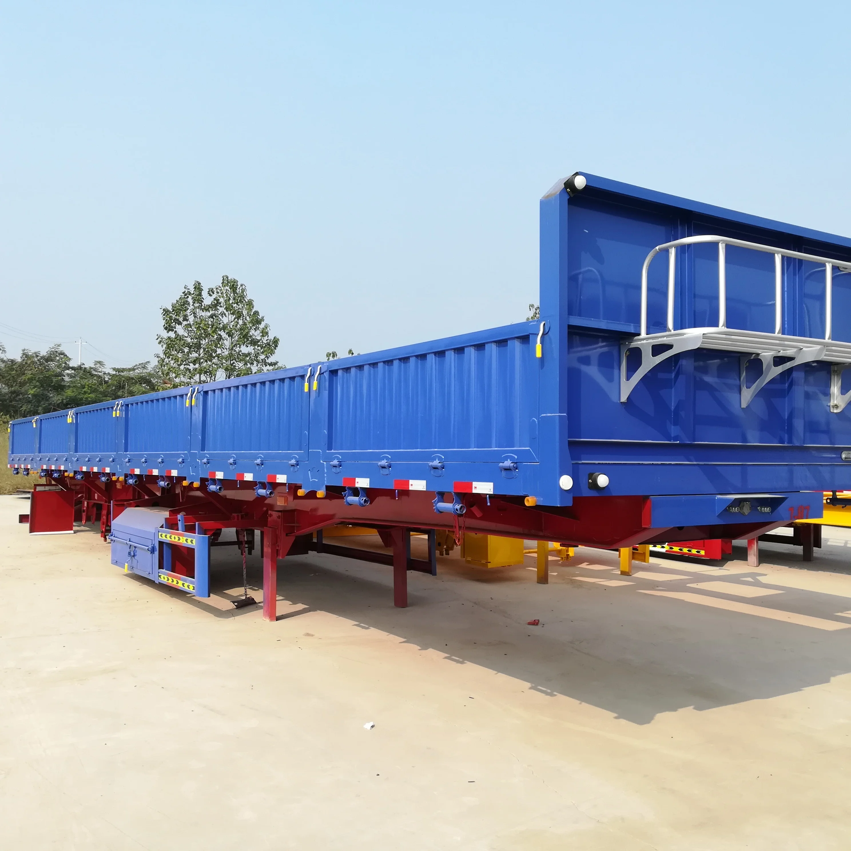China Brand New 2 axles 3 Axles 20ft 20 Tons enclosed Pickup Side Wall Trailer cargo semi trailer for sale