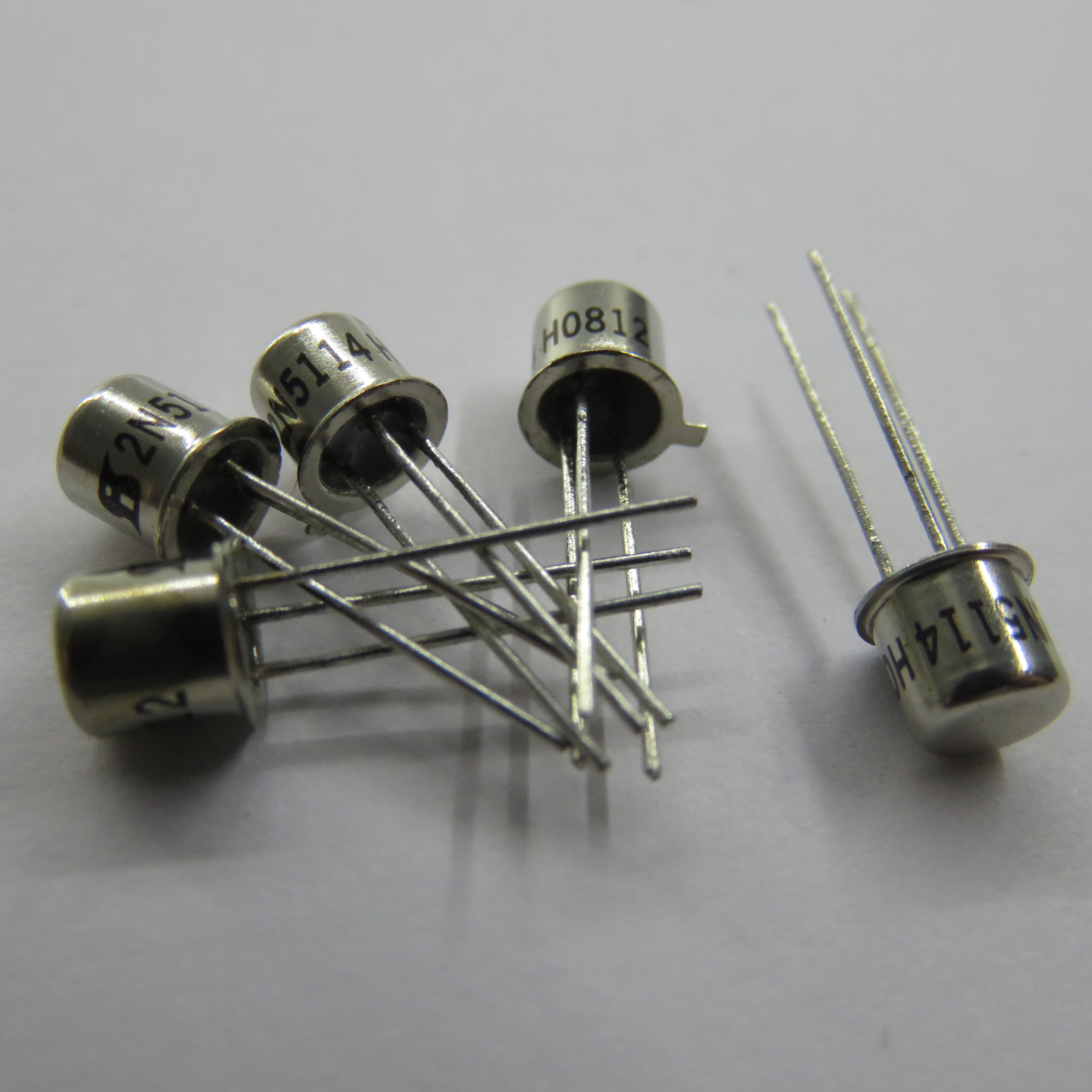 2N5114 до 18 3 полупроводники, дискретные транзисторы JFET, новые оригинальные электронные компоненты IC Chips