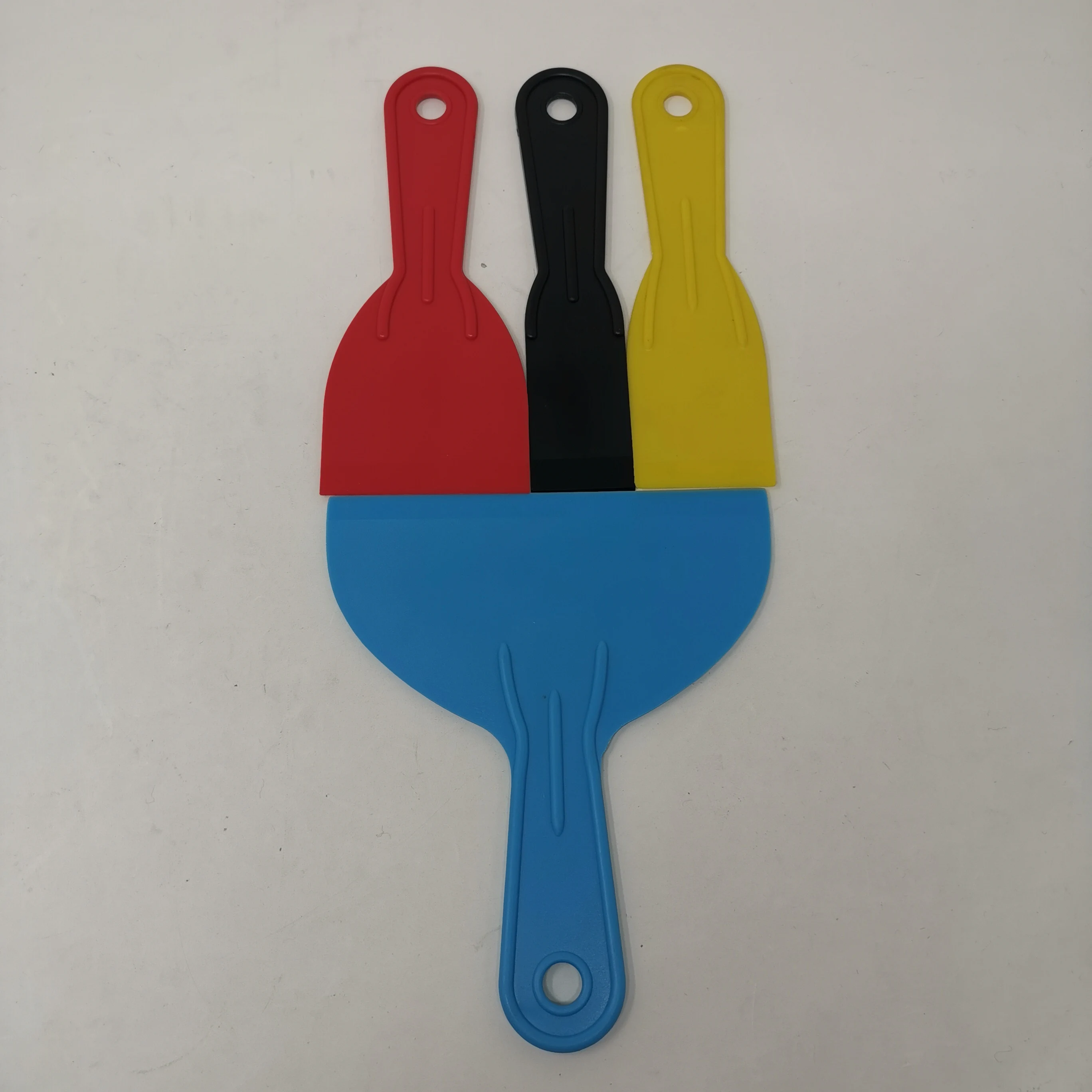 Custom Red Color Flexible 76mm PP Putty Knife Paint Putty Knife Scraper Paint Scraper