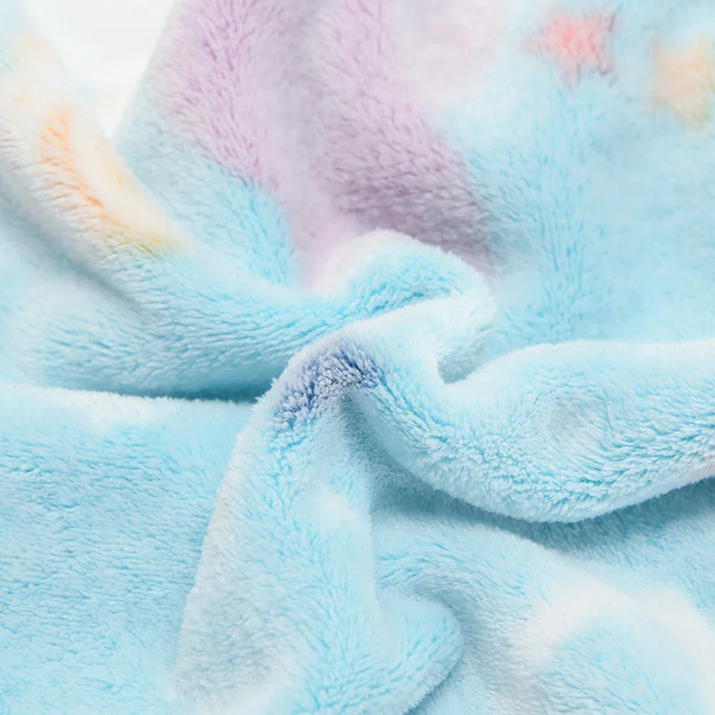 Hot sales 2023  Home textiles china luminous blanket unicorn blanket glow in the dark blanket