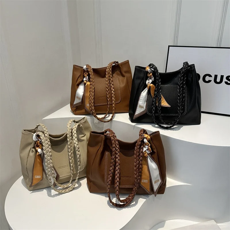 Hot selling tote women purses Large capacity new fashion retro fashion hand bags ladies 2024