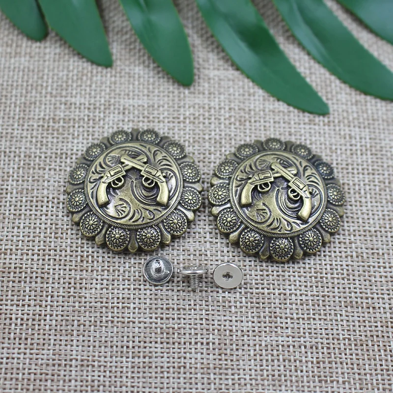 High quality wholesale fashion design alloy gun pattern metal concho for leather