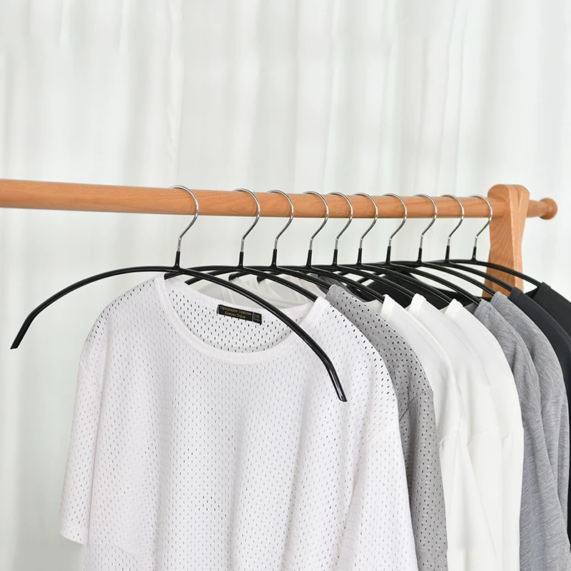 Hot Sale Adult Clothes Hangers Supplier Wholesale Household Nonslip Metal Hanger Coat Drying Racks