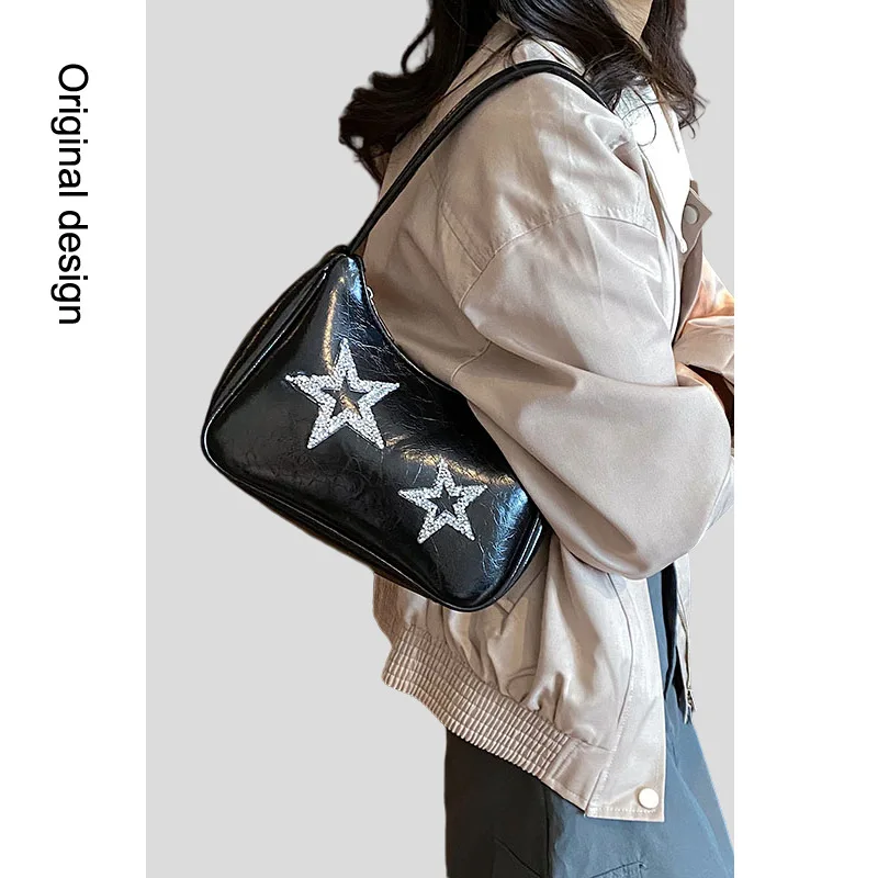 Fashionable shoulder bag with a premium feel, new internet celebrity star underarm bag for autumn and winter 2023