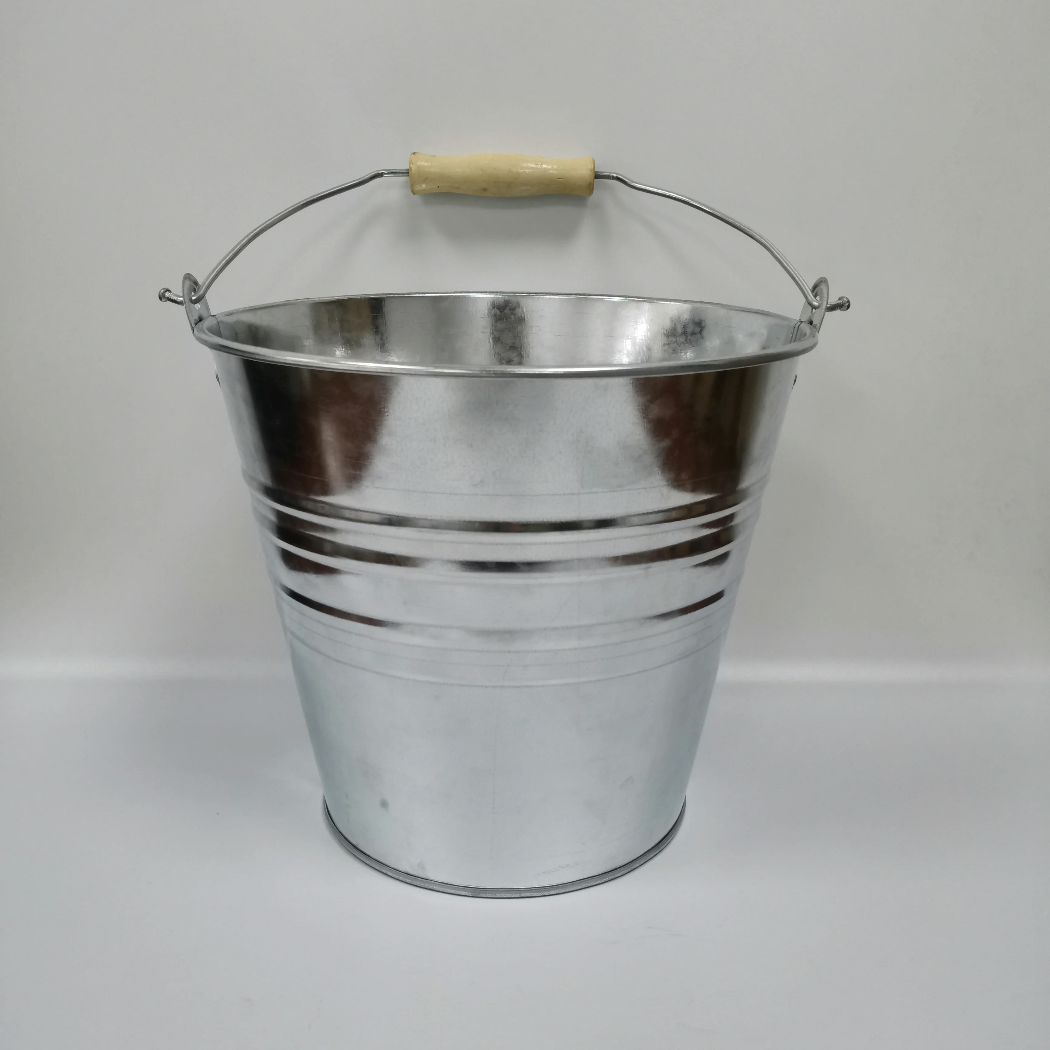 8L round shapge  Galvanized steel pail wood handle metal bucket