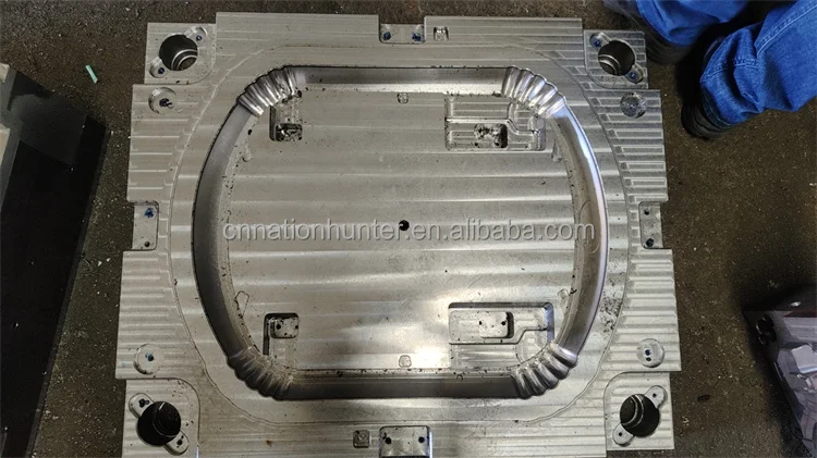 Пластиковая форма для детских прогулок