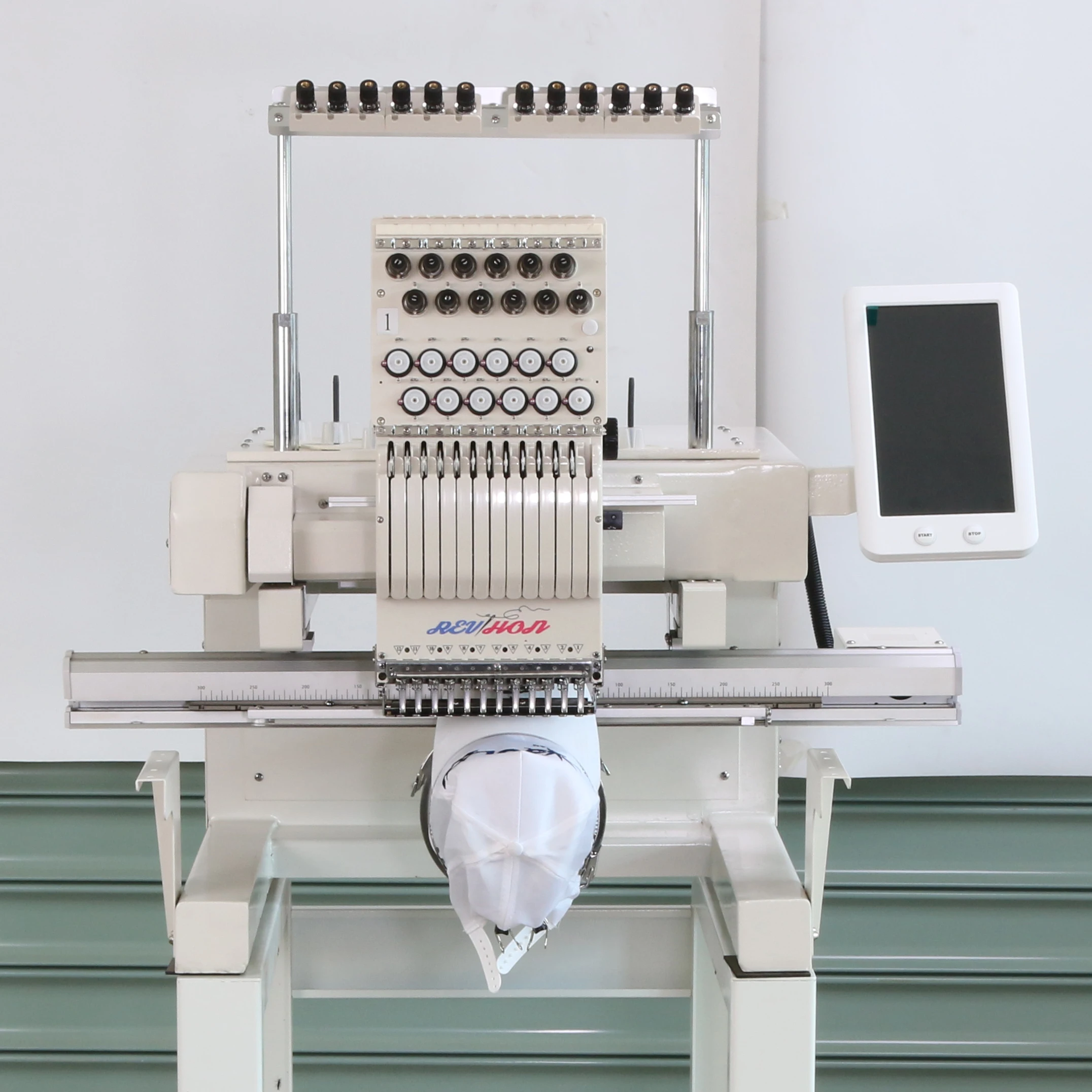 QHM design ladies suits computerized 3D flat/cap Embroidery Machine For Sale