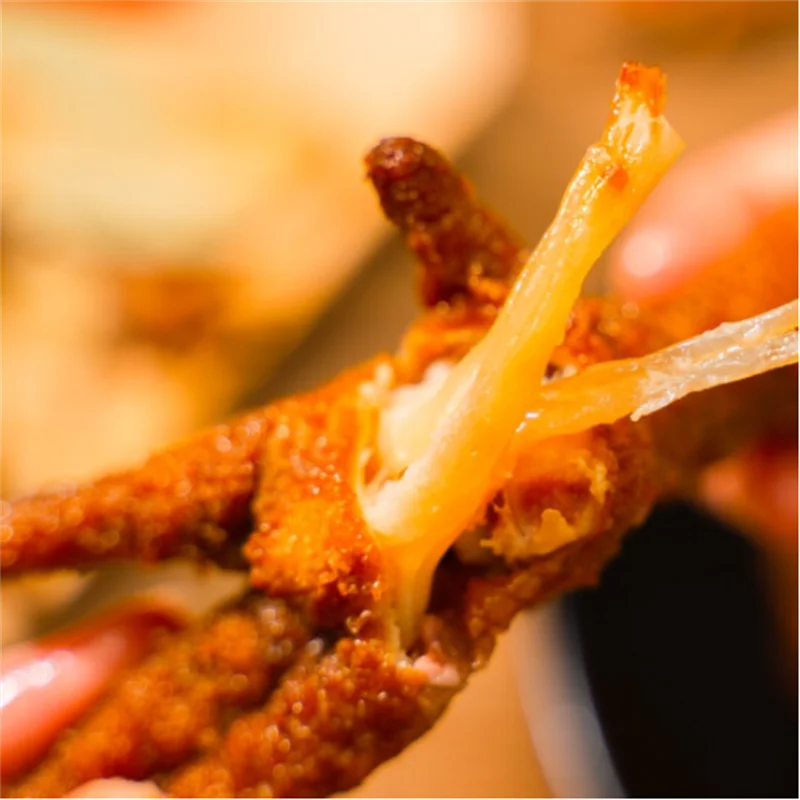 OEM Asian Flavor Xiao Hu Duck Chinese Chicken Meat Snacks Vacuum Packed Dried Spicy Wholesale Foods from China