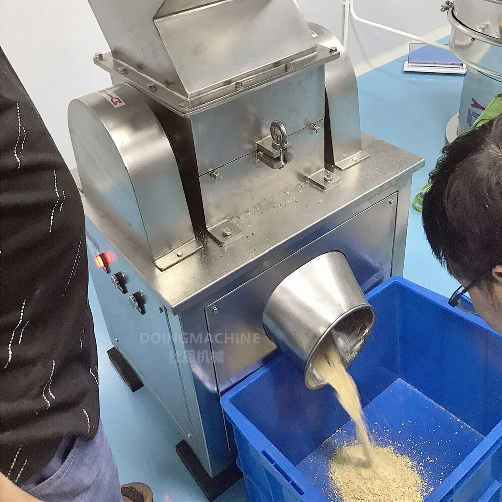 CSJ coarse grinder for bread crumb