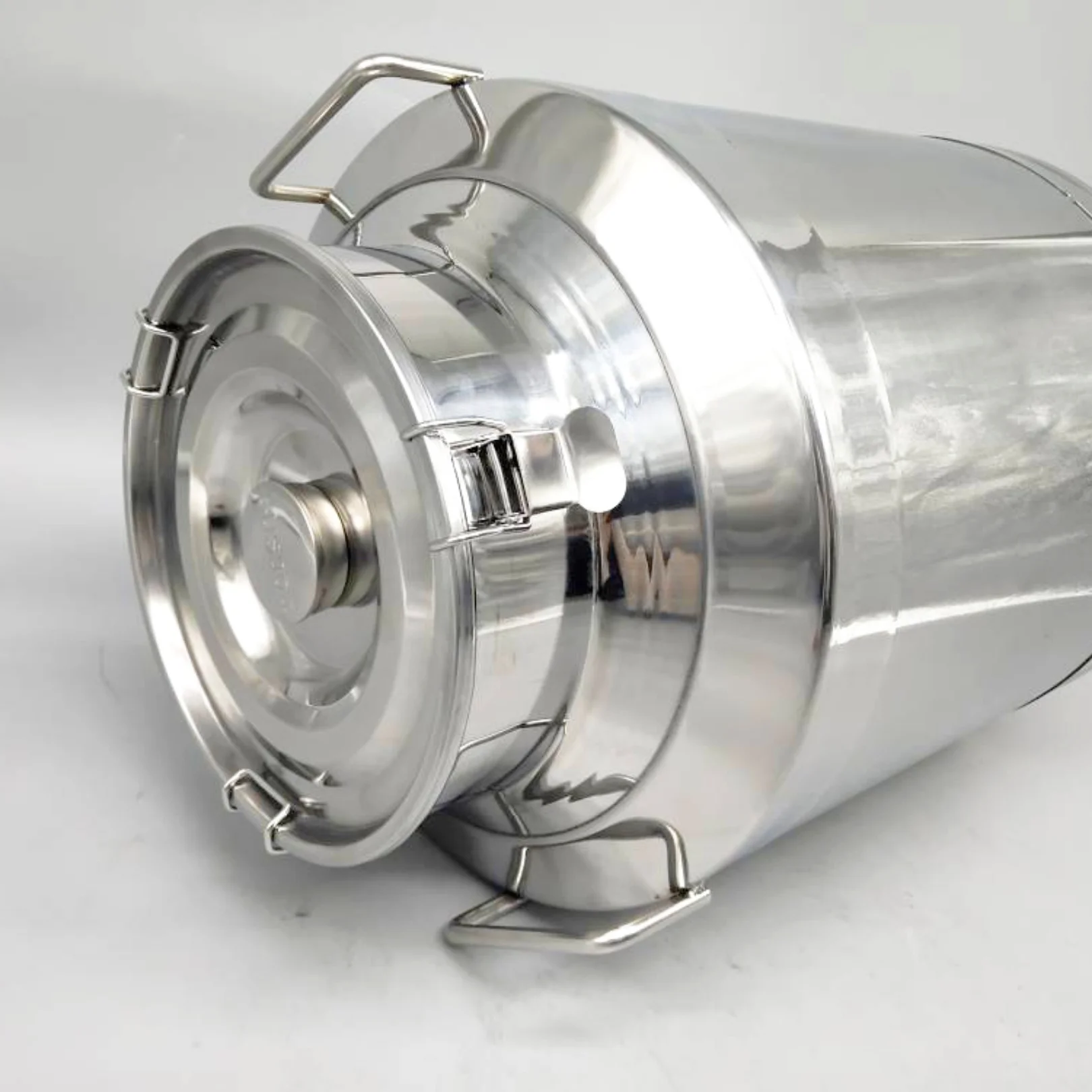 50 liters high quality food storage tank stainless steel milk cans for sale