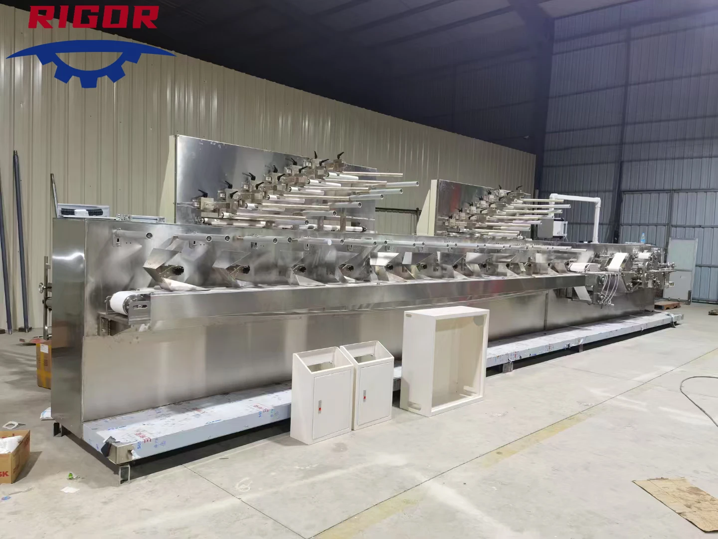 Four Side Seal Alcohol Pad Wet Tissue Lens Wipes Making Machine