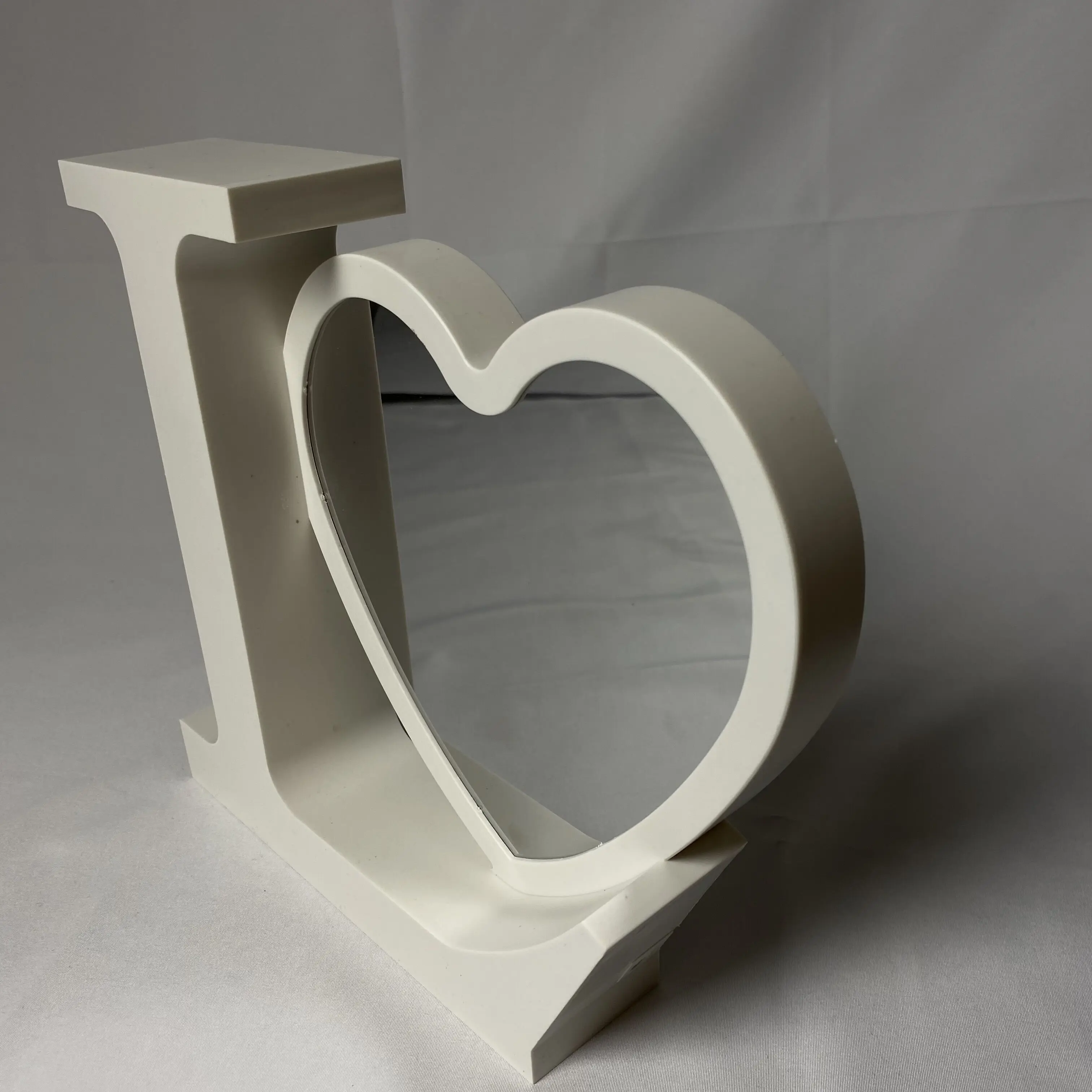 Зеркальная фоторамка в форме сердца, светодиодное косметическое зеркало, волшебное настольное зеркало для макияжа в подарок