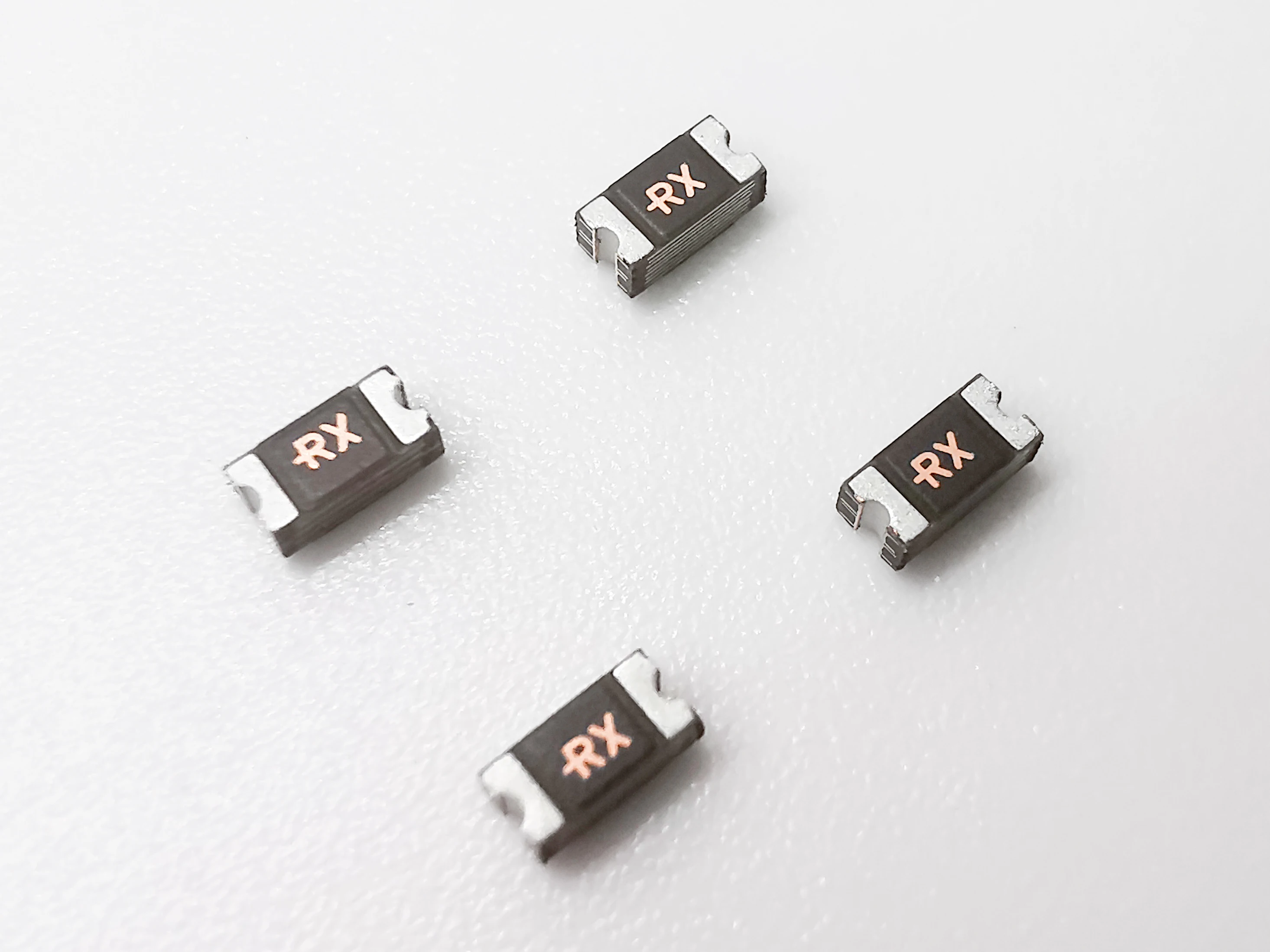 Chinese Manufacturer Sells High Quality Smd1206R050Sf Car Testing Quick Fuse