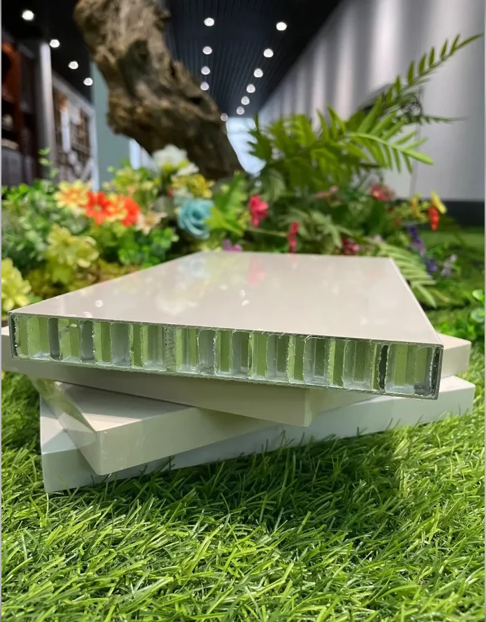 Best 6mm 10mm 18mm 20mm 25mm Shanghai Aludream Aluminum Honeycomb Panel Sheet For Sale SPC/HPL Coated