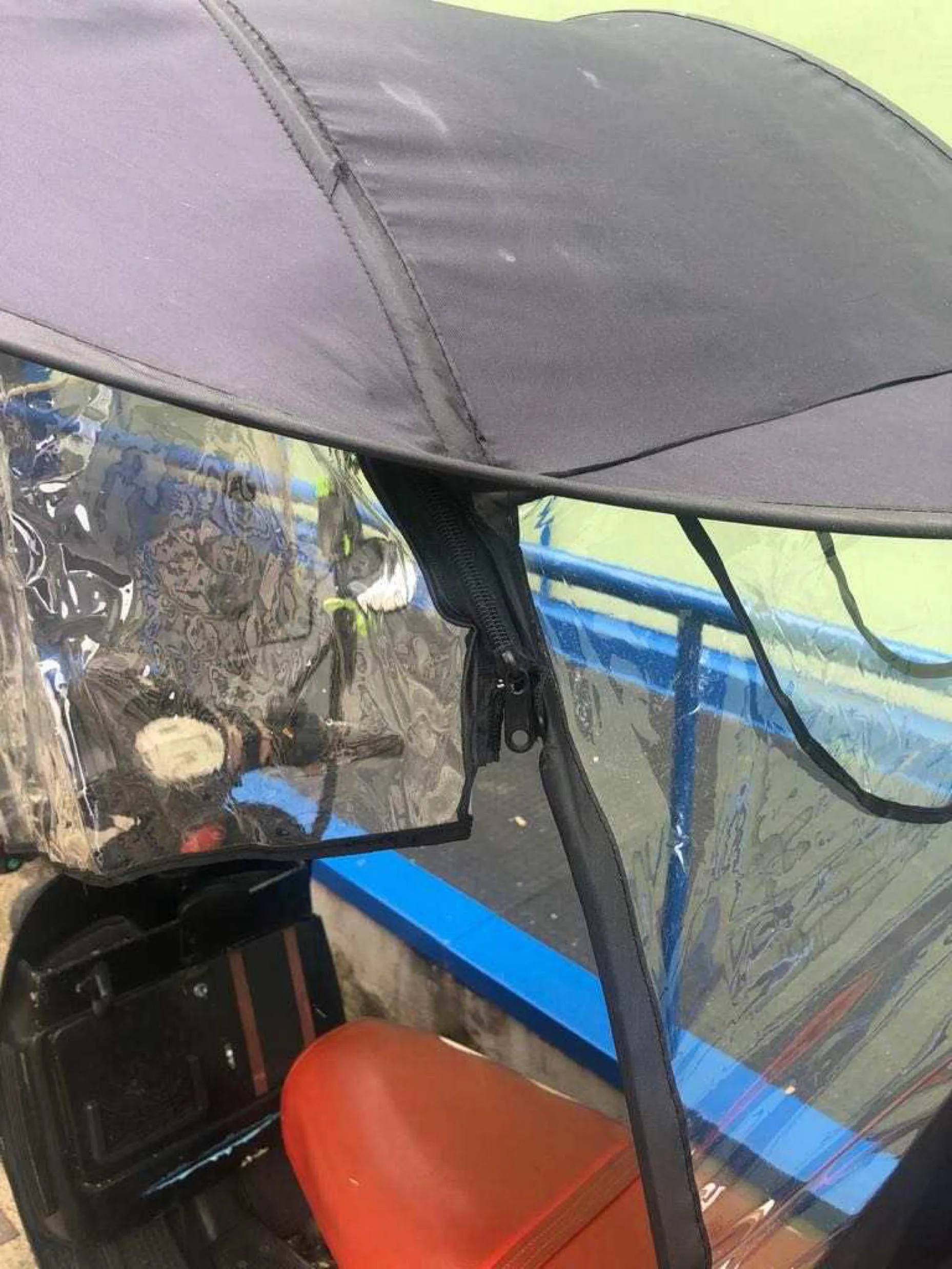 All black color  covered motorcycle umbrella cover bike umbrella waterproof windproof sunshade electric scooter umbrella