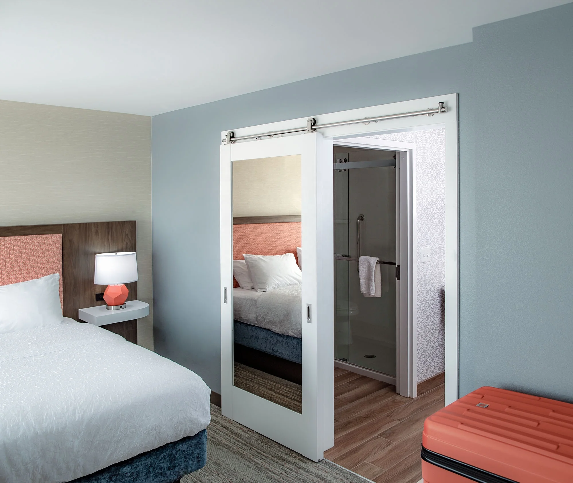 Customize High Quality Hotel Furnishing Hotel Custom Made Bedroom Furniture Hampton Hotel Furniture