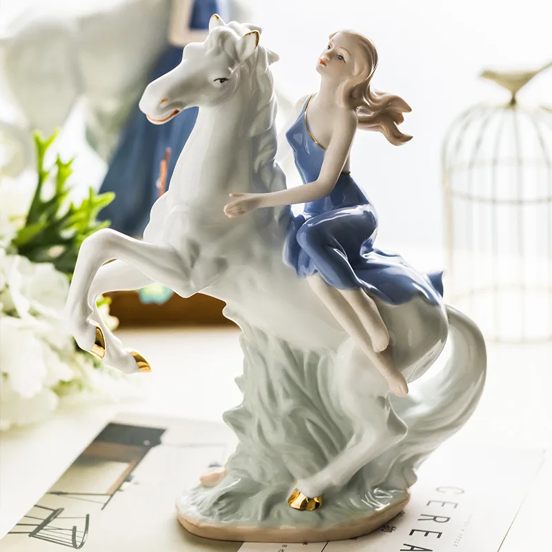 Horse ornaments  handicrafts office wine cabinets living room decorations hore successful opening and financial gifts