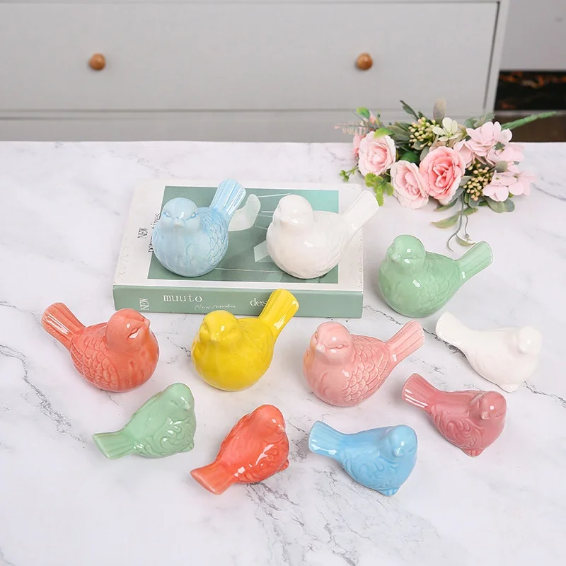 Factory Price Custom Eco-friendly Ceramic Bird Figurine Home Hotel Decor Ornaments Small Birds Porcelain Stoneware Statues