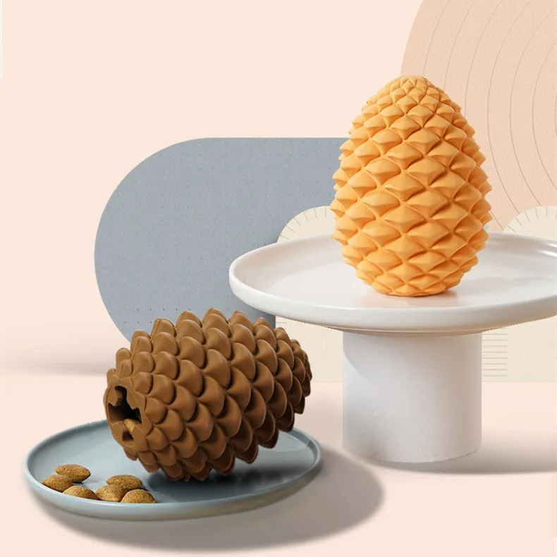 Newest Pet Dog Rubber Chewing Toy Pine Cones Snacks Treats Leaking Pet Chew Toy Pet Chew Toy Silicone