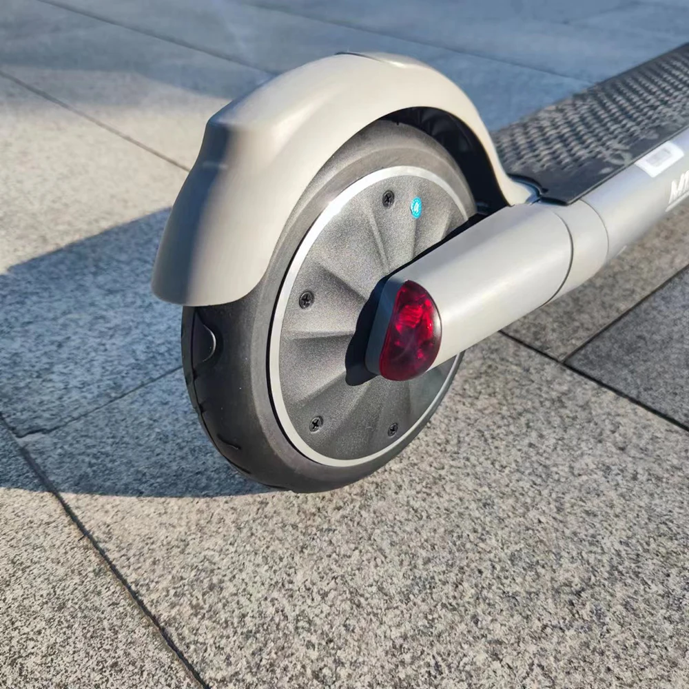 Alibaba Verified Suppliers Ip54 Fast Foldable Electric Scooter for Lady Stylish Mini 250W Unisex Electronic Scooter 8 Inch 36V