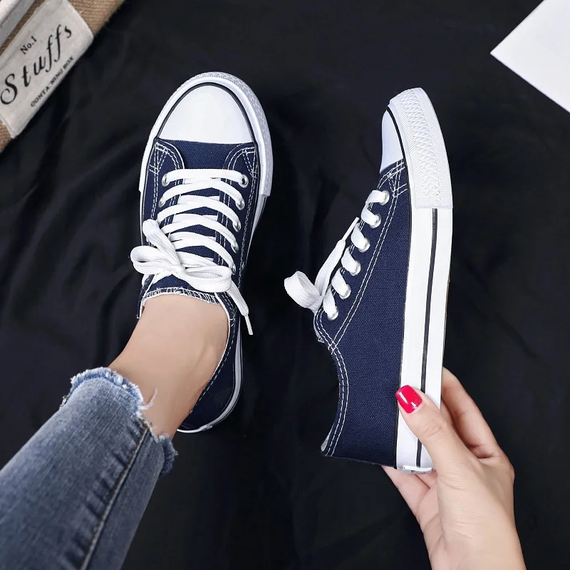 New Design China Supplier Canvas Student Sneakers White HY3370