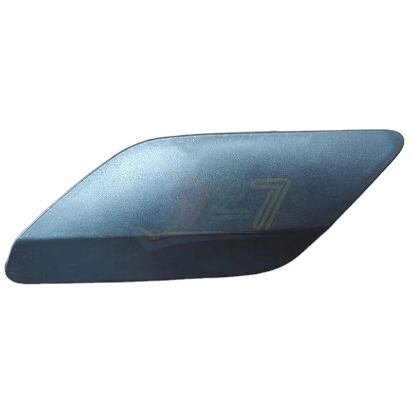 Auto Car Front Bumper Headlight Washer Cover Spray Accessory for VW Golf 7 / MK7 2013 - 2016