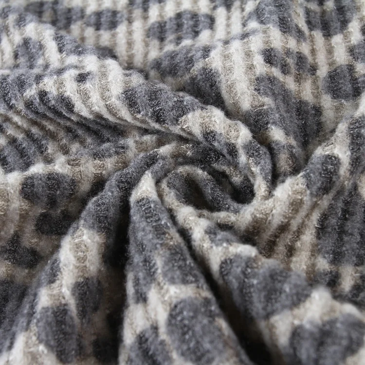 10 years experience supplier wholesale soft touch leopard print hacci brushed rib knit fabric
