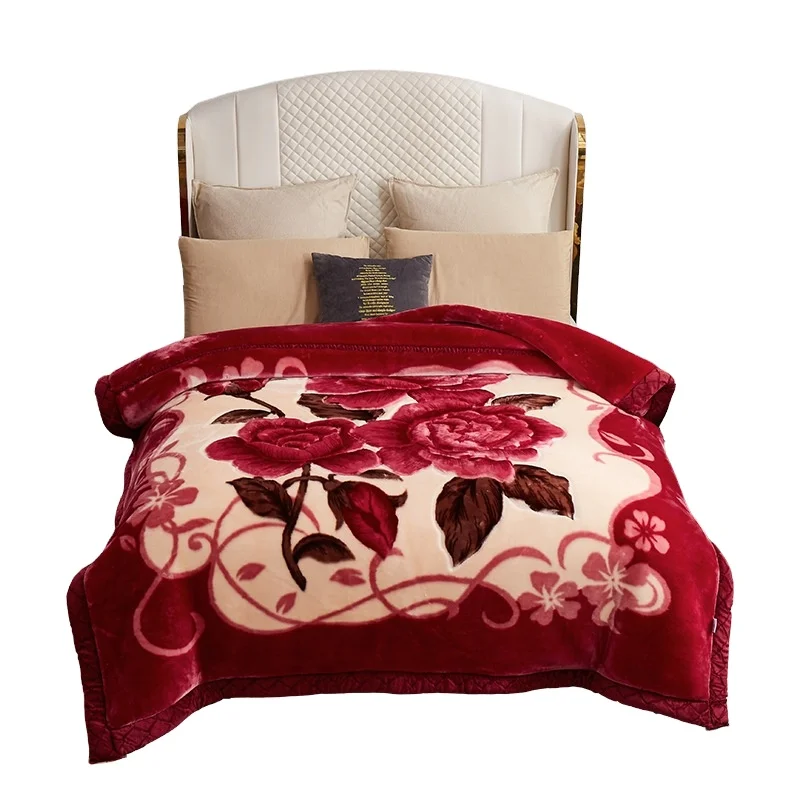 Wholesale Raschel Knitted Korean Double Bed Blankets Super Soft Thick Cartoon Animal Pattern 8kg King Queen Size Winter Blankets