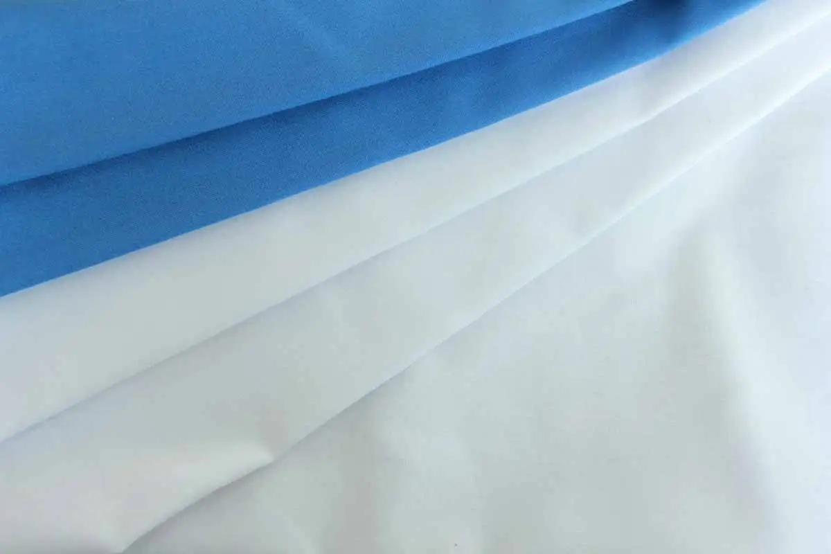 Factory cheap price White solid color durable hospital cotton bedsheet fabric 32S*32S