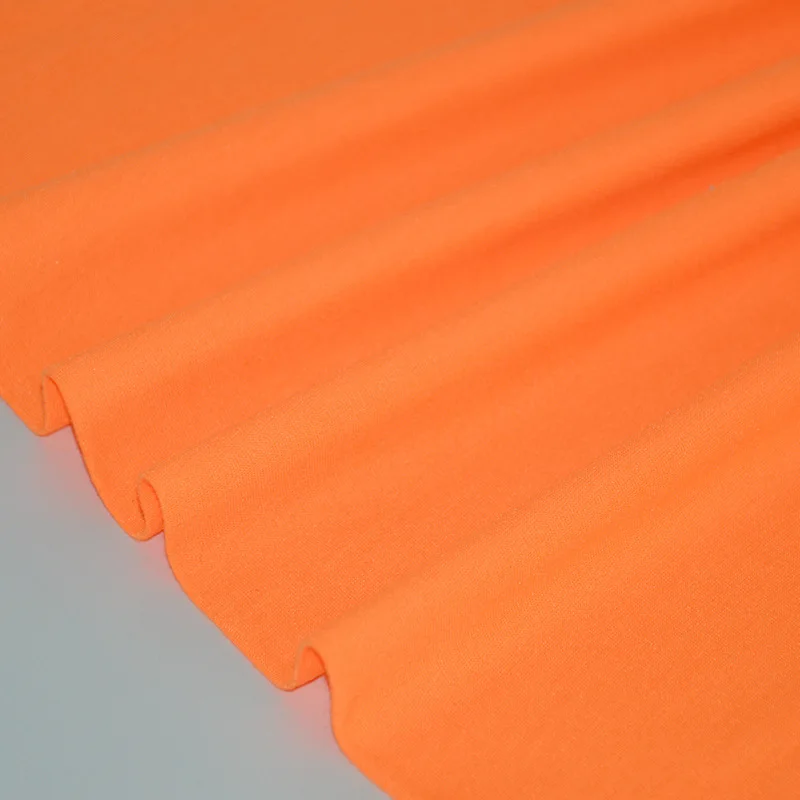 Classic design red black white solid color custom paisley bandana headwear upf50 tube seamless neck gaiter in stock