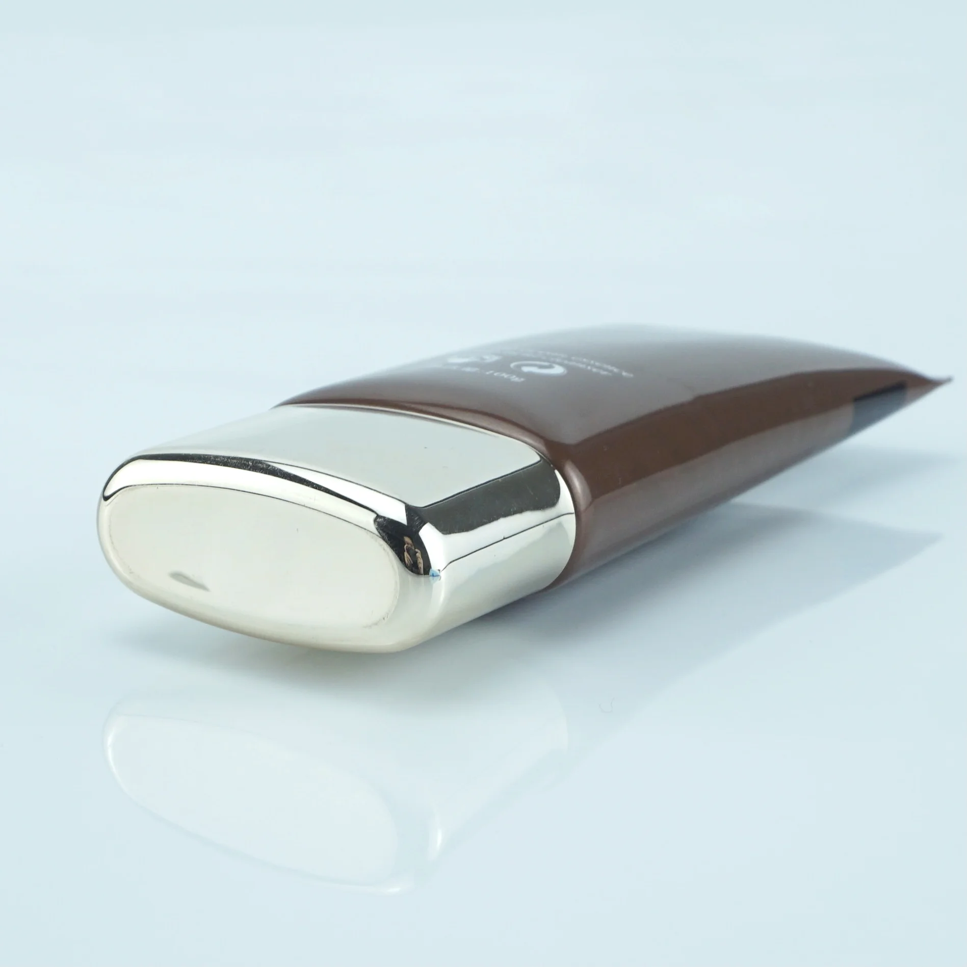 Manufacturer custom 40g 50g 60g Luxury sunscreen packaging spf lotion Tube Screw Cap Silver BB Cream Oval Flat Cosmetic Tube