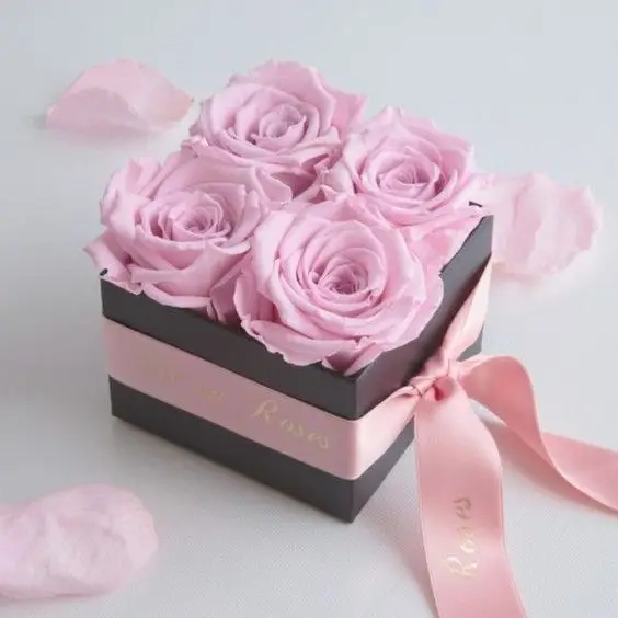 Custom Logo Luxury Customized Black Round Rose Gift Packaging Cylinder Cardboard Hat Flower Box With Logo