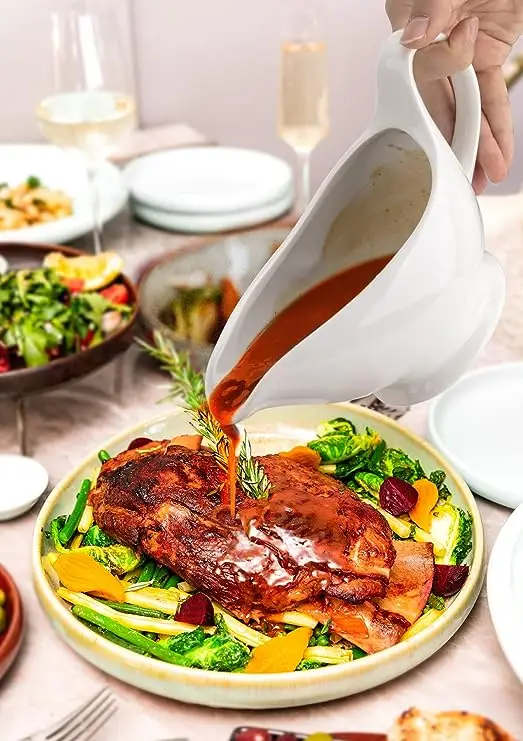 17 Oz Large Gravy Boat  Warming Sauces Picther White Fine Porcelain Saucier With Ergonomic Handle