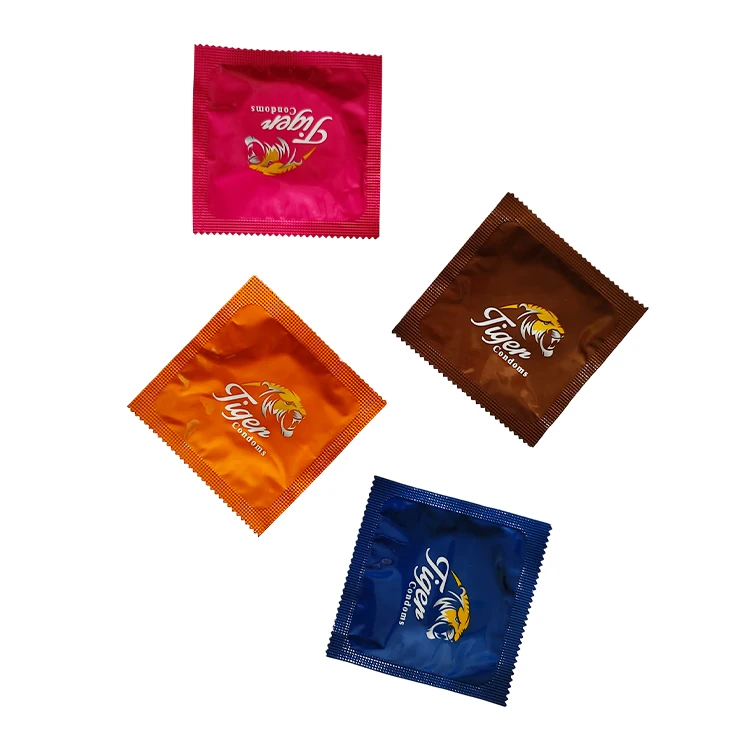 Factory Price Personal Lubricant High Quality Personal Lubricant Lube Water Based Sex Oil Body making machine condom
