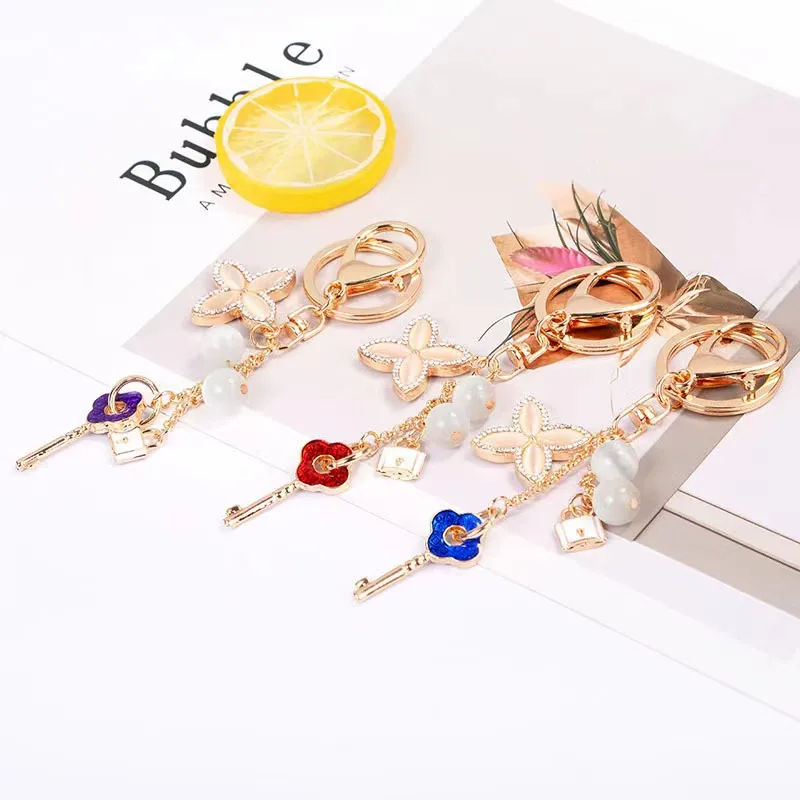 Keychain Holder Vintage Shiny Four Leaf Clover Pendant Keyring Friendship Friends Keychain Keyring Jewelry Bag Pendant Clover