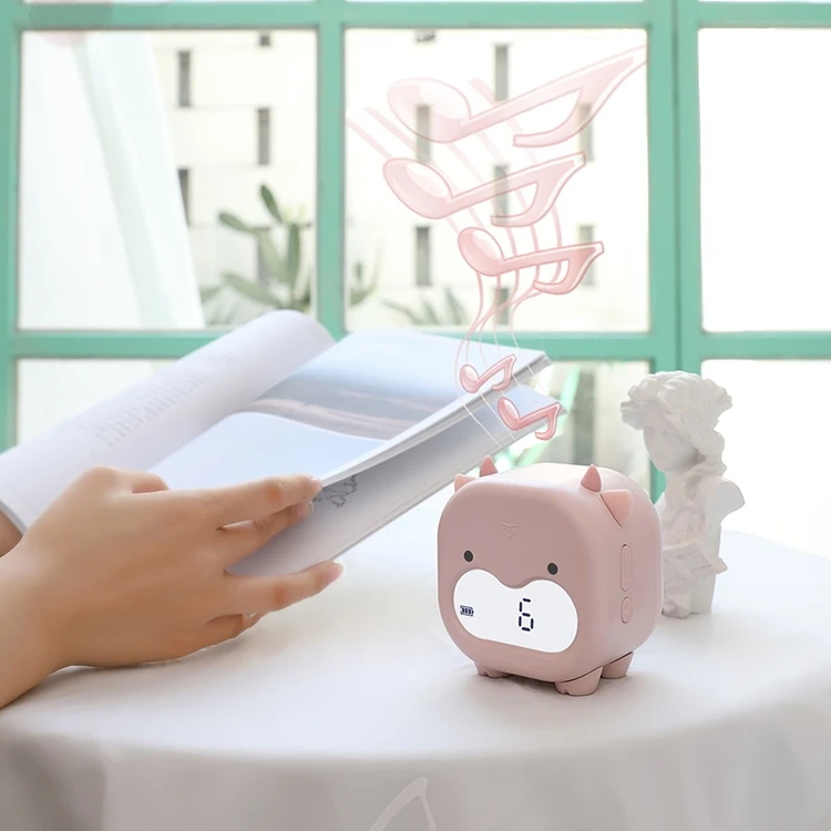 China Made New Product Hot Sale Nordic Wake Up Light Alarm Voice Controlled Smart Clock