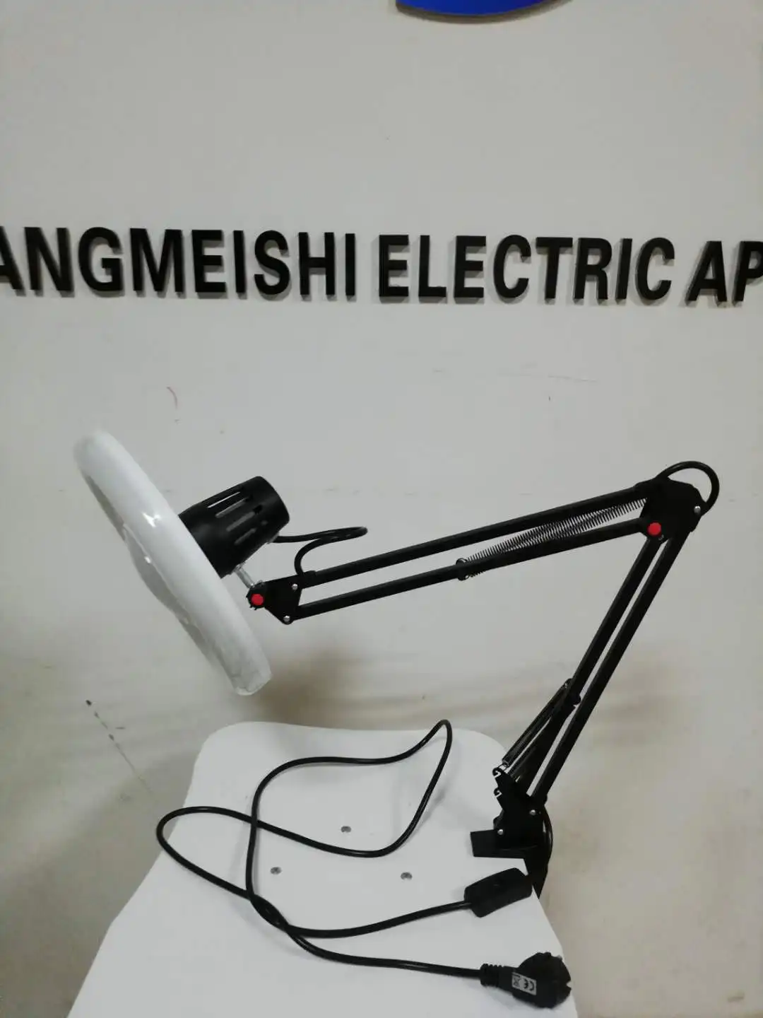 Makeup Illuminator Equipment Tattoo Light Led Headband Magnifying Glass,tattoo Stand Light with Clamp