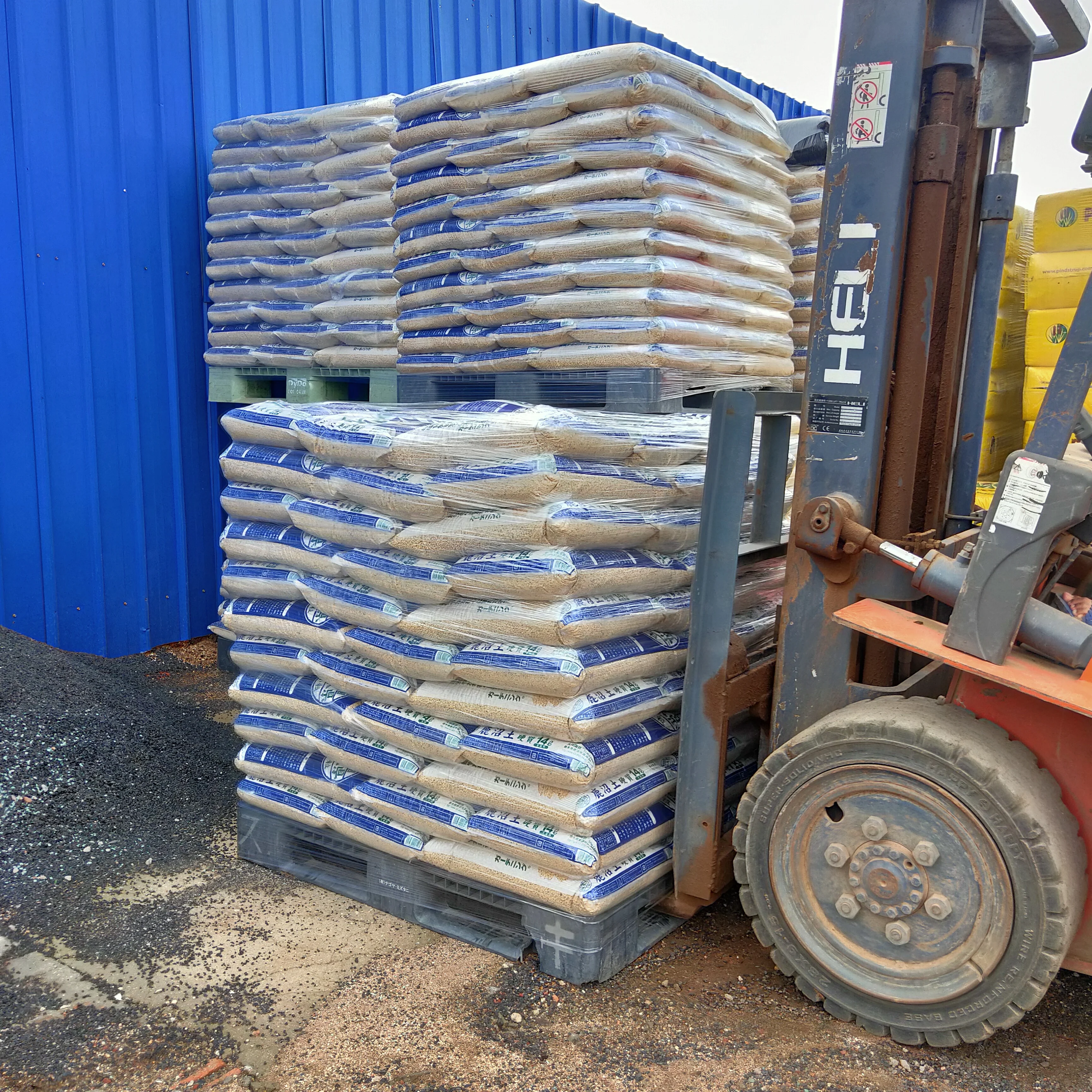 Natural Akama clod succulent plant Japanese Akama soil potted plant cactus flower culture Horticultural series nutrient soil