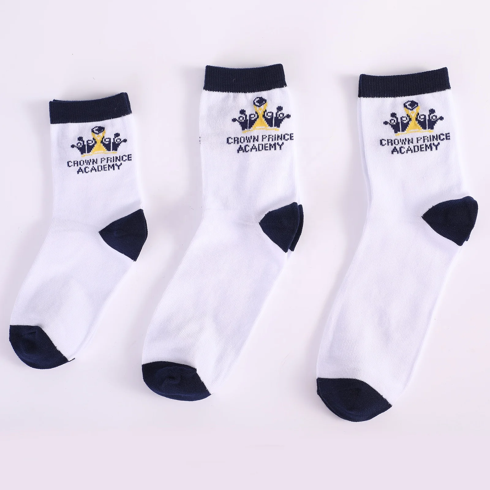 Custom Logo Socks Factory Wholesales Custom 100%cotton White Uniform School Student Socks Secondary School Socks