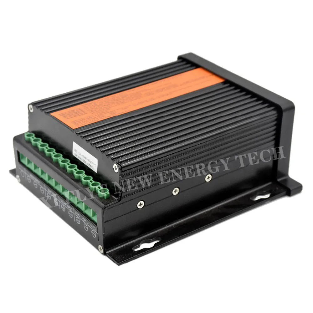 600w MPPT 12V24V Auto switch wind solar hybrid controller low voltage boost controller without saftware