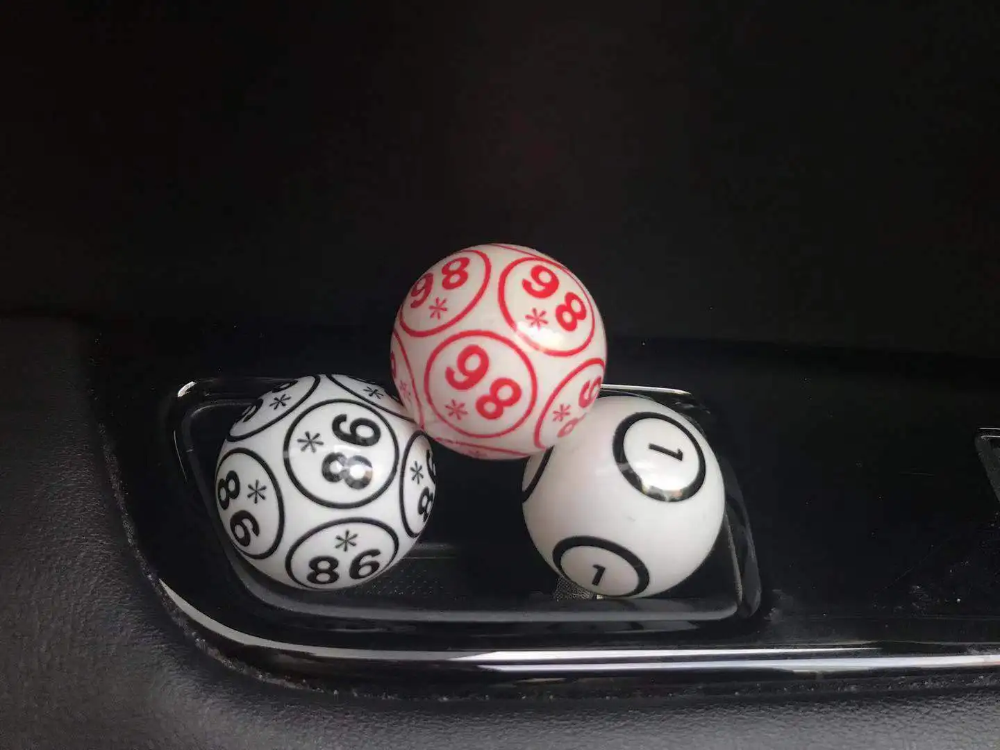 
Professional Numbered Bingo Balls ABS white six side print ping pang ball for Electronic Bingo Machine or Bingo Cage 