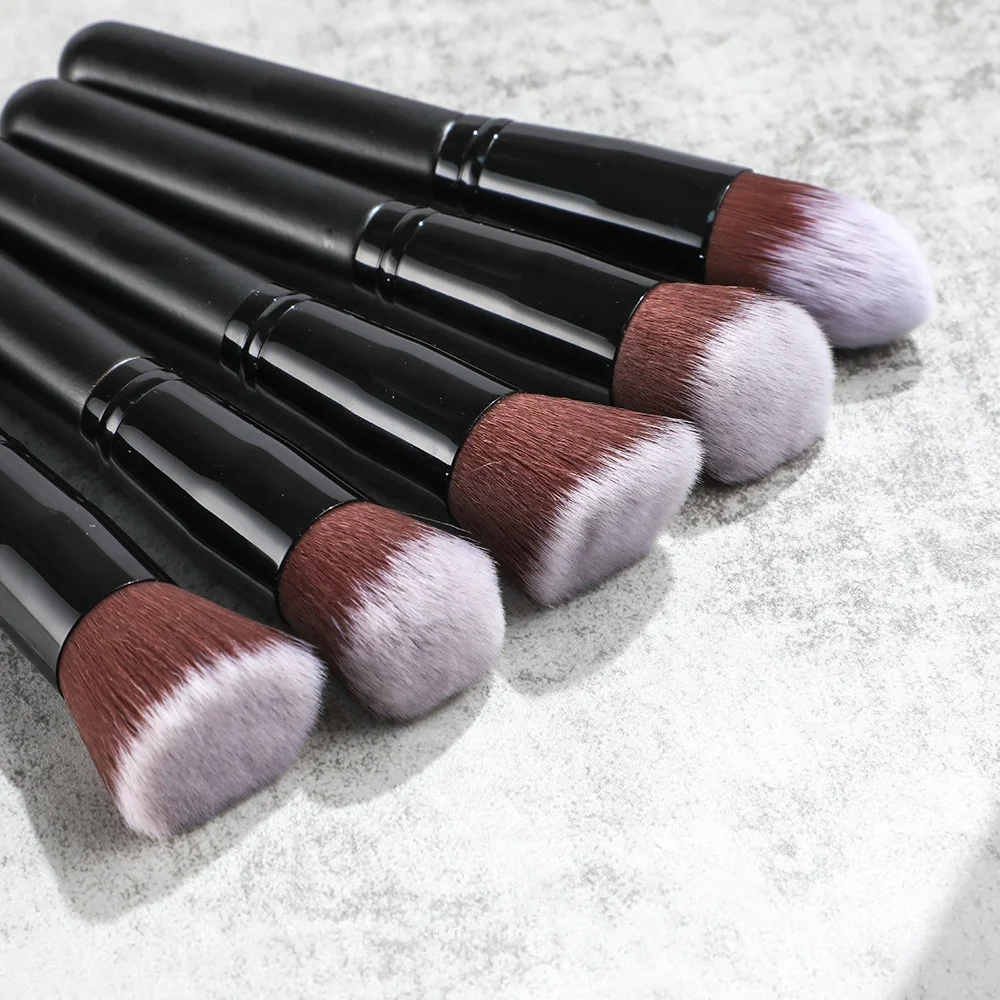 Amazon sells its own brand 14 cosmetic brushes for free  professional cosmetic brush set