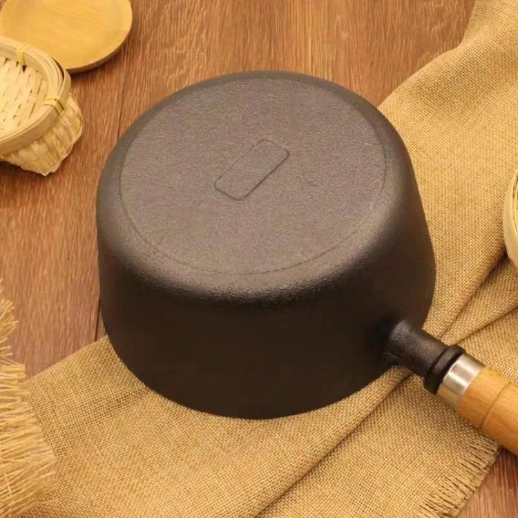 Household Items For Kitchen Cooking Pre-seasoned Cast Iron Saute Pan Fried Soup Cooking Pot