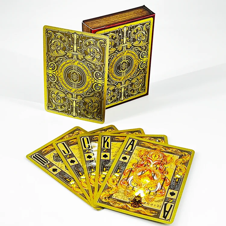 Custom Logo PVC Plastic Waterproof Playing Cards Poker Deck Gold Foil Poker Set Paper Playing Card Game