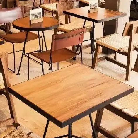 Professional 2024 New Furniture Wood Top with Metal Legs Kitchen Dining Wooden Restaurant Table