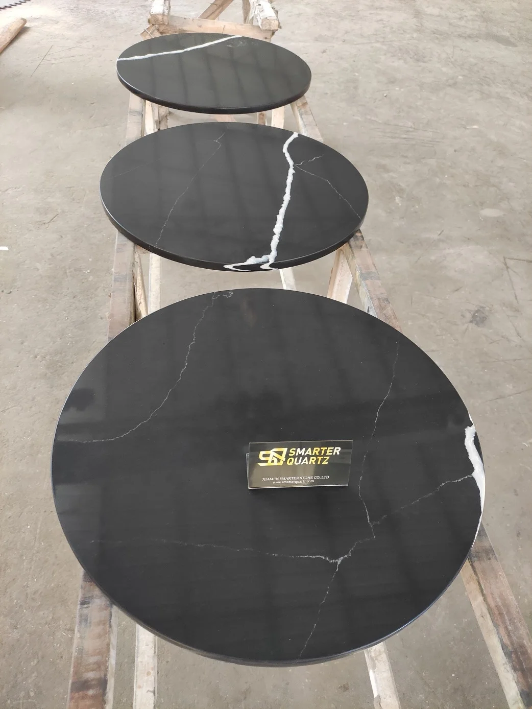 Черный кварц marquina