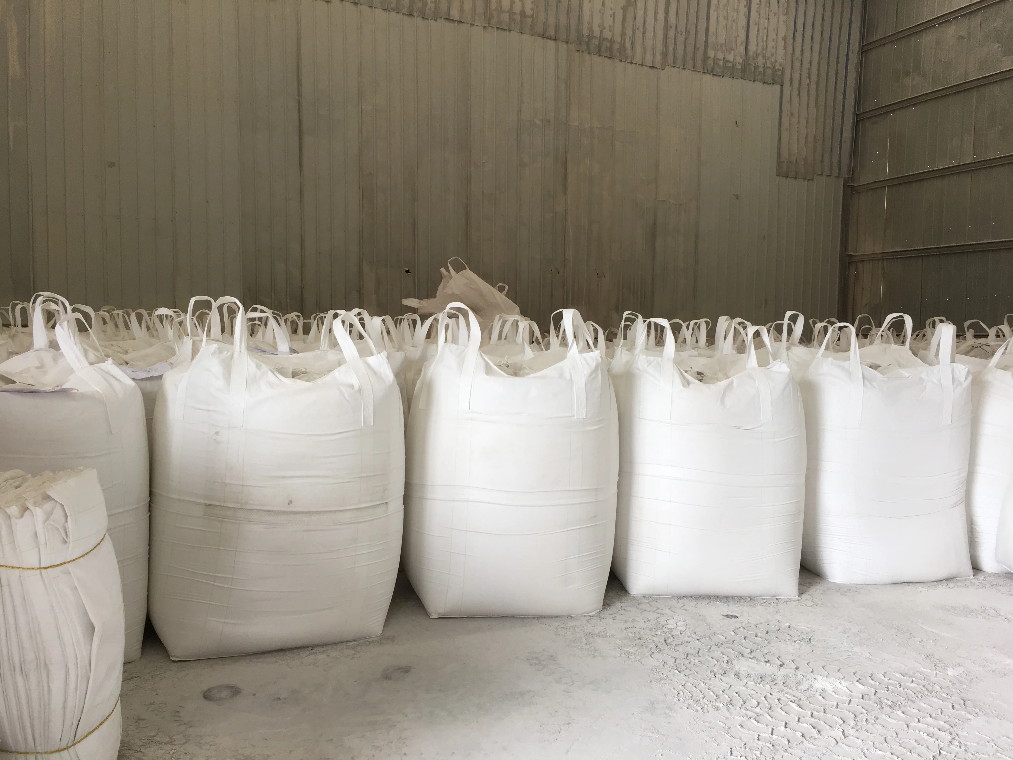 Cheap Price Hydrated Lime Calcium Hydroxide) For Wastewater Treatment made in china