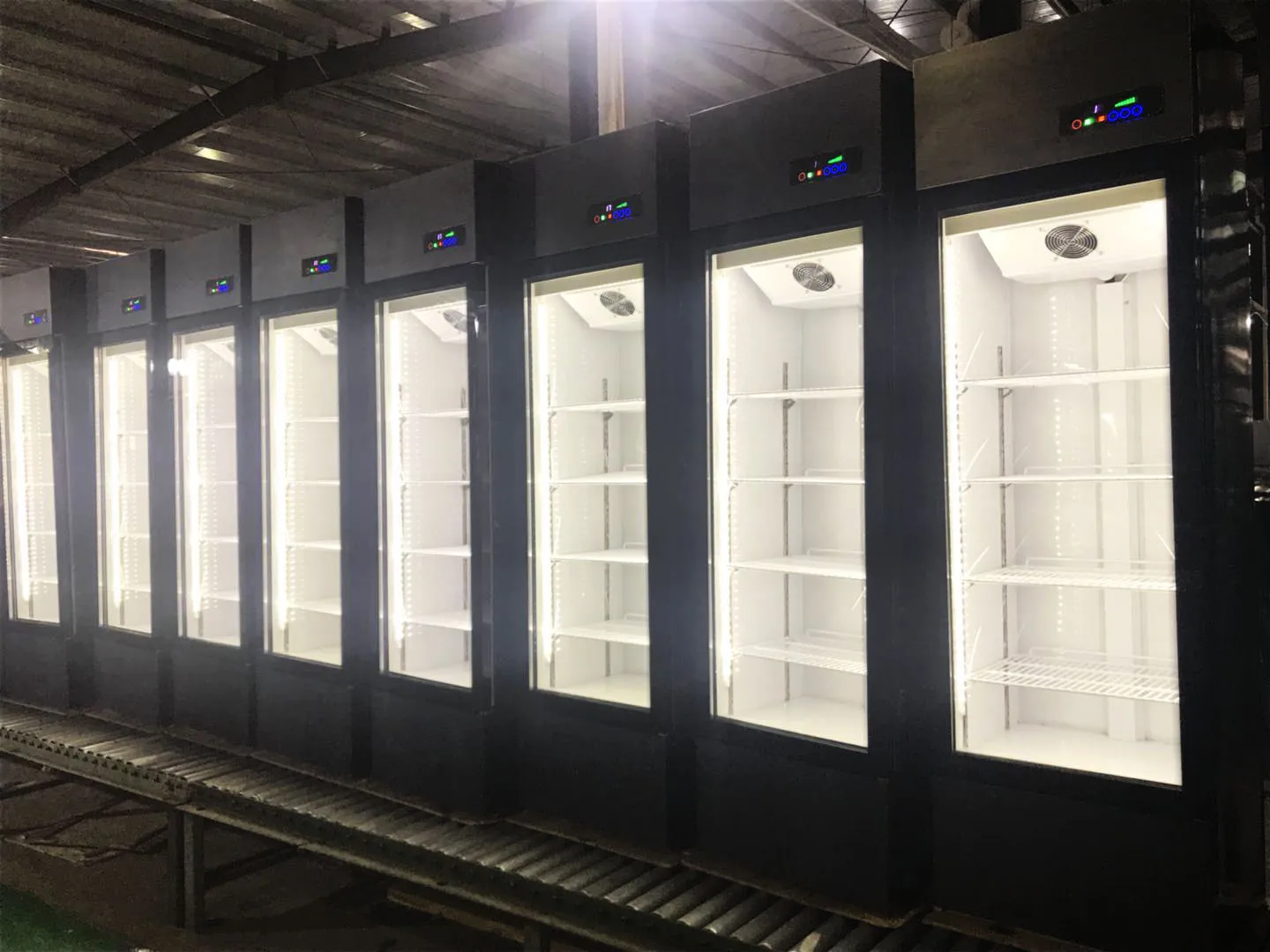 Commercial glass door refrigerator vegetable and fruits display cooler