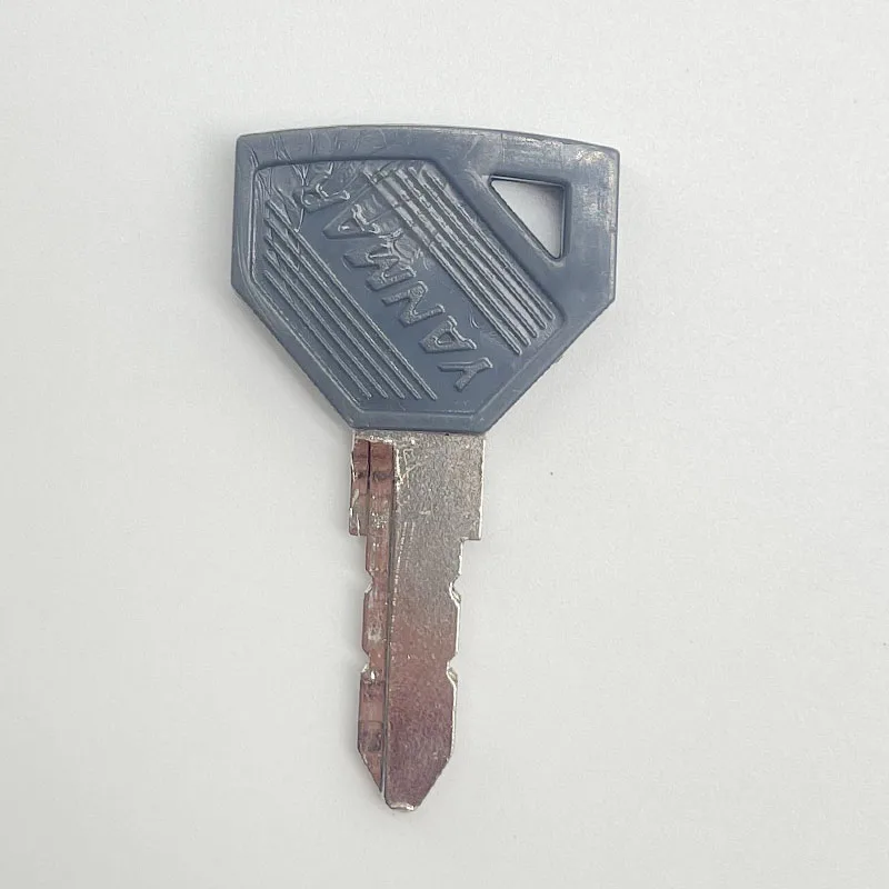 Excavator door opening and locking ignition key suitable for Yangma excavator