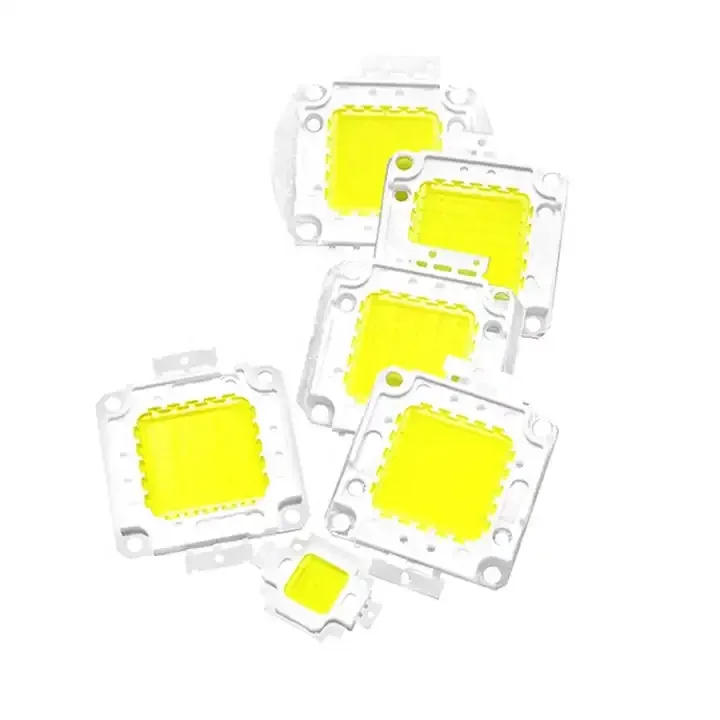 30W 900mA 30-34V SMD COB LED Chip White 6000-6500K for Flood Light